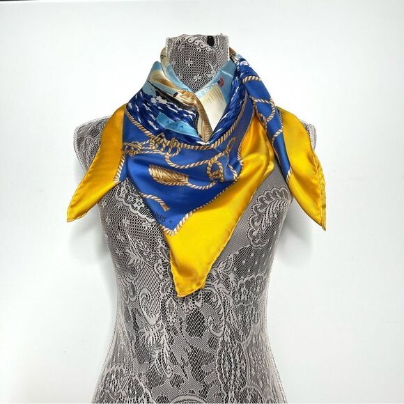 Louis Vuitton limited edition scarf - preowned - Picture 1 of 9